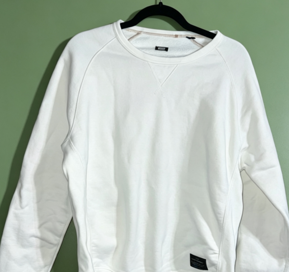 Levi's White Crewneck Pullover Sweatshirt Size M